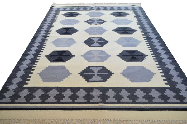 Kilim Rug Wool Indian 195cm x 145cm Kelim Cream Black Hand Woven Knotted 6.5ft x 5ft -Rug