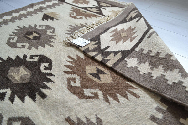 Beige Cream Wool Kilim Rug Geometric 180cm x 120cm Kelim Hand Woven Knotted 6ft x 4ft -Rug