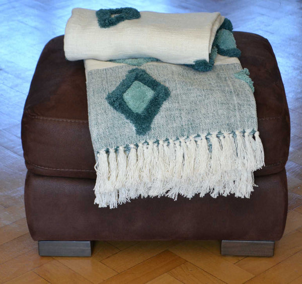 Cream Teal Diamond Tufted Throw - DesignsEmporium