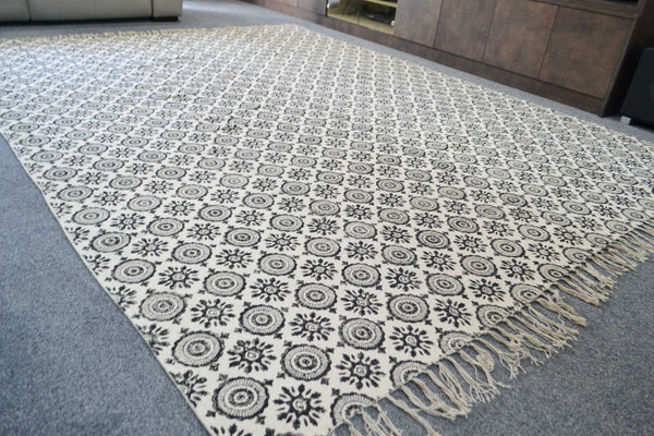 100% Cotton Rug Block Print Cream Mandala 8ft x 10ft Dhurrie 240cm x 300cm - DesignsEmporium